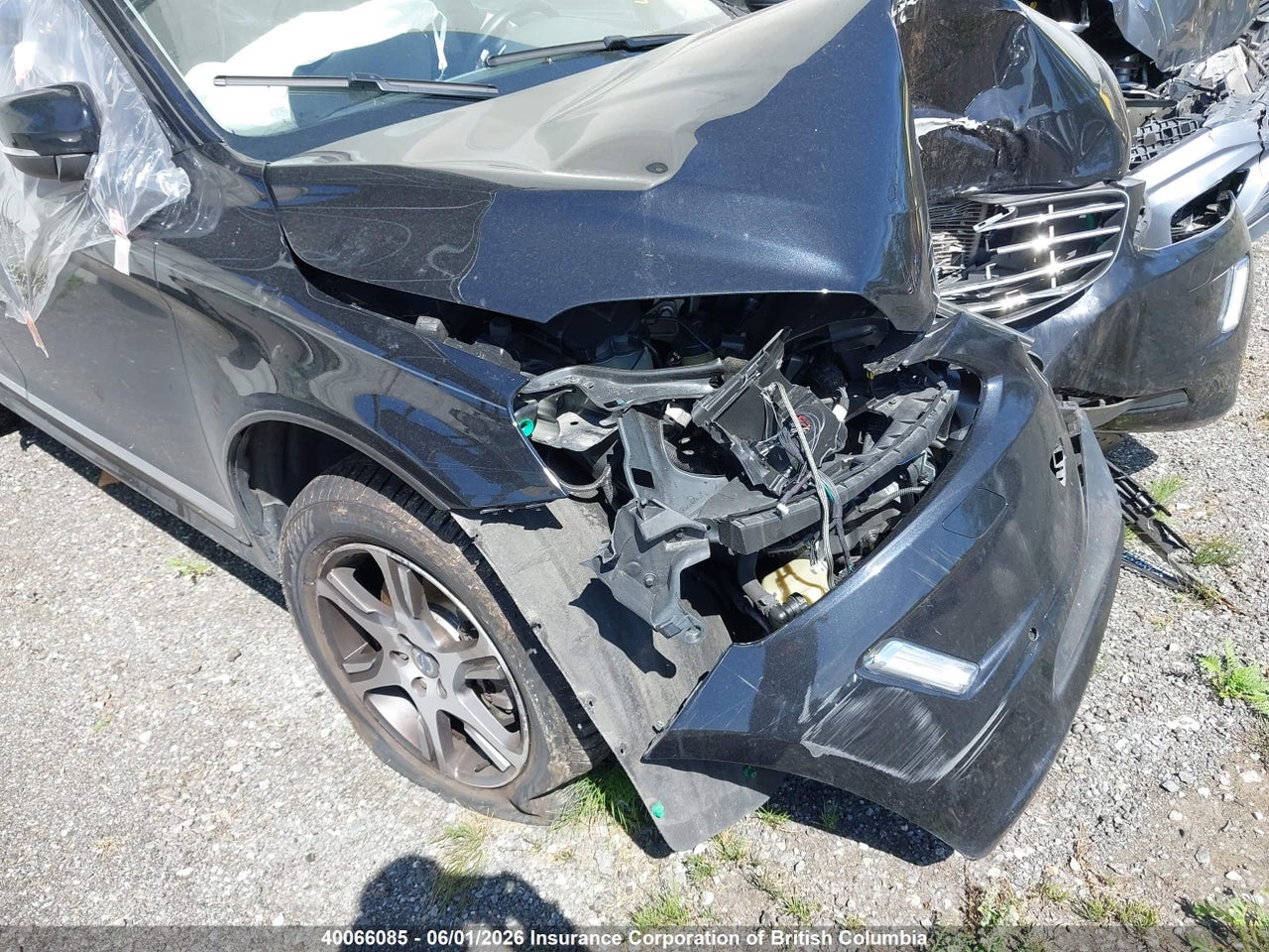 YV4902RC1F2565352 · 2015 VOLVO XC60 T6/PREMIER+