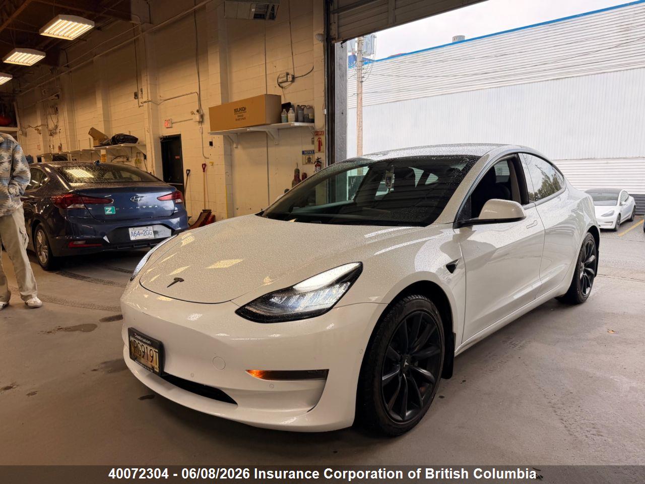 5YJ3E1EA4MF857290 · 2021 TESLA MODEL 3 · 1/12