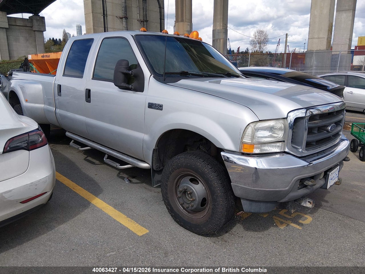 1FTWW33F8YEB21321 · 2000 FORD F350 SUPER DUTY