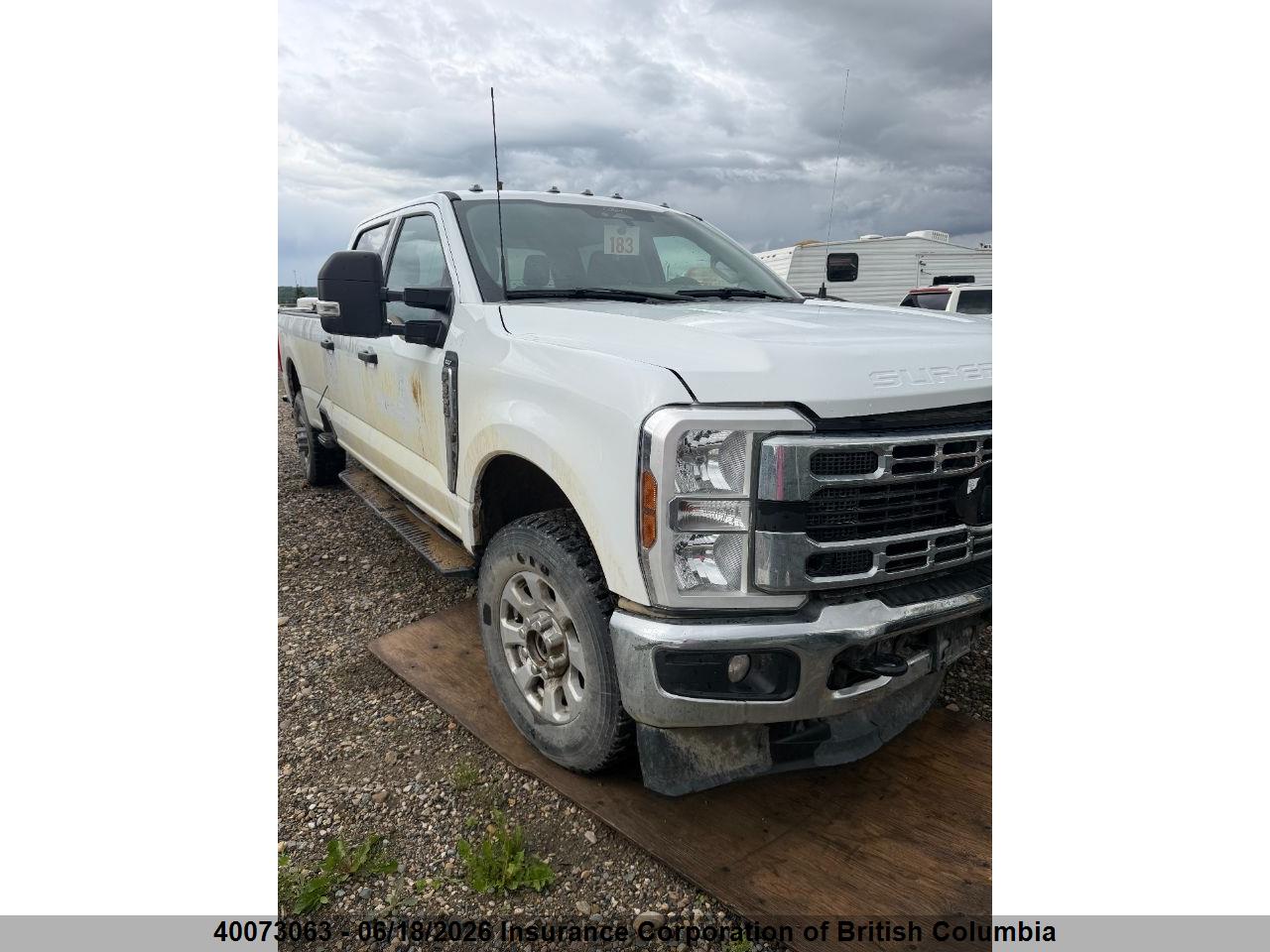 1FT8W3BN2RED13305 · 2024 FORD F350