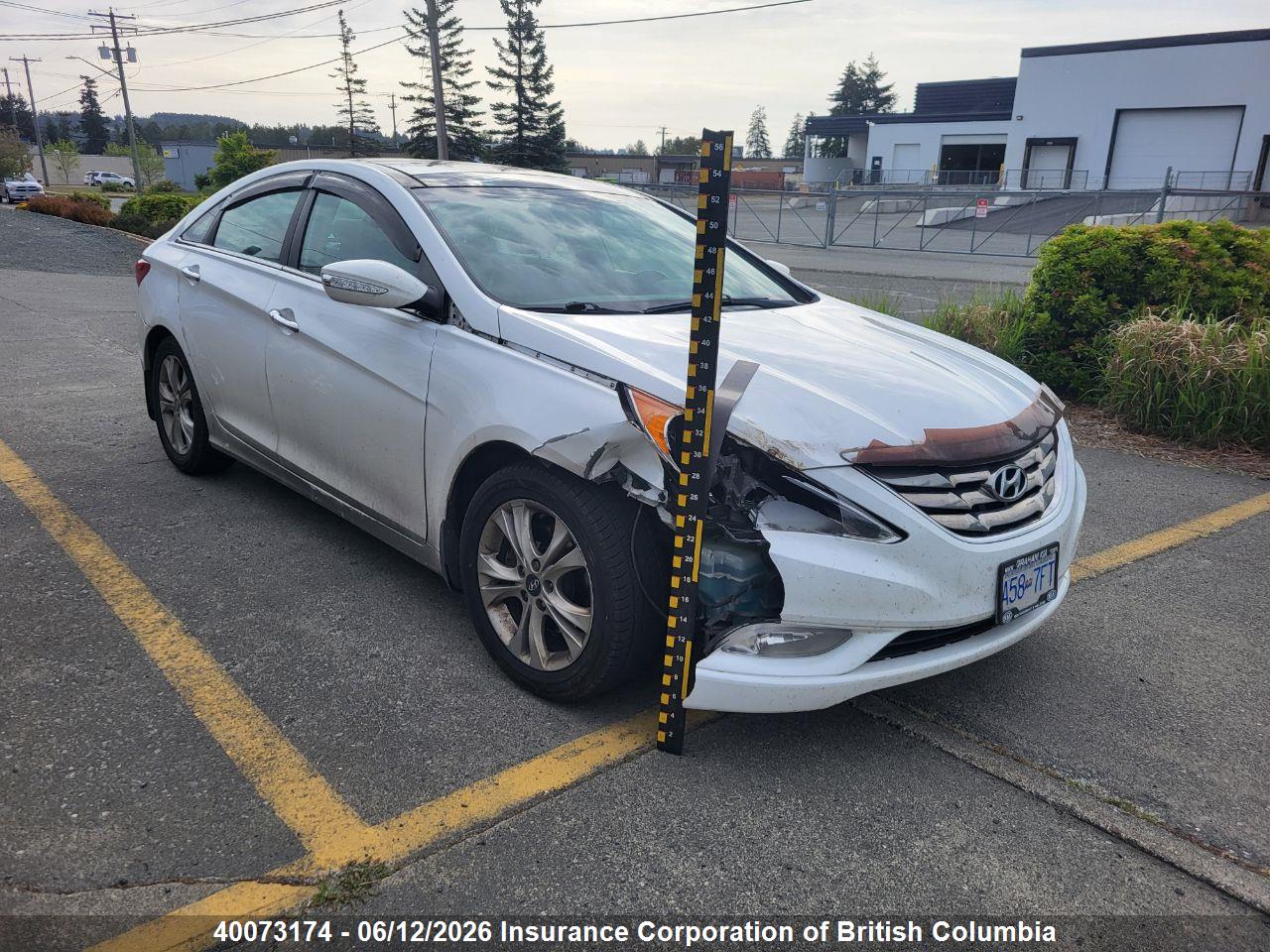5NPEC4AC9DH657112 · 2013 HYUNDAI SONATA SE/LIMITED
