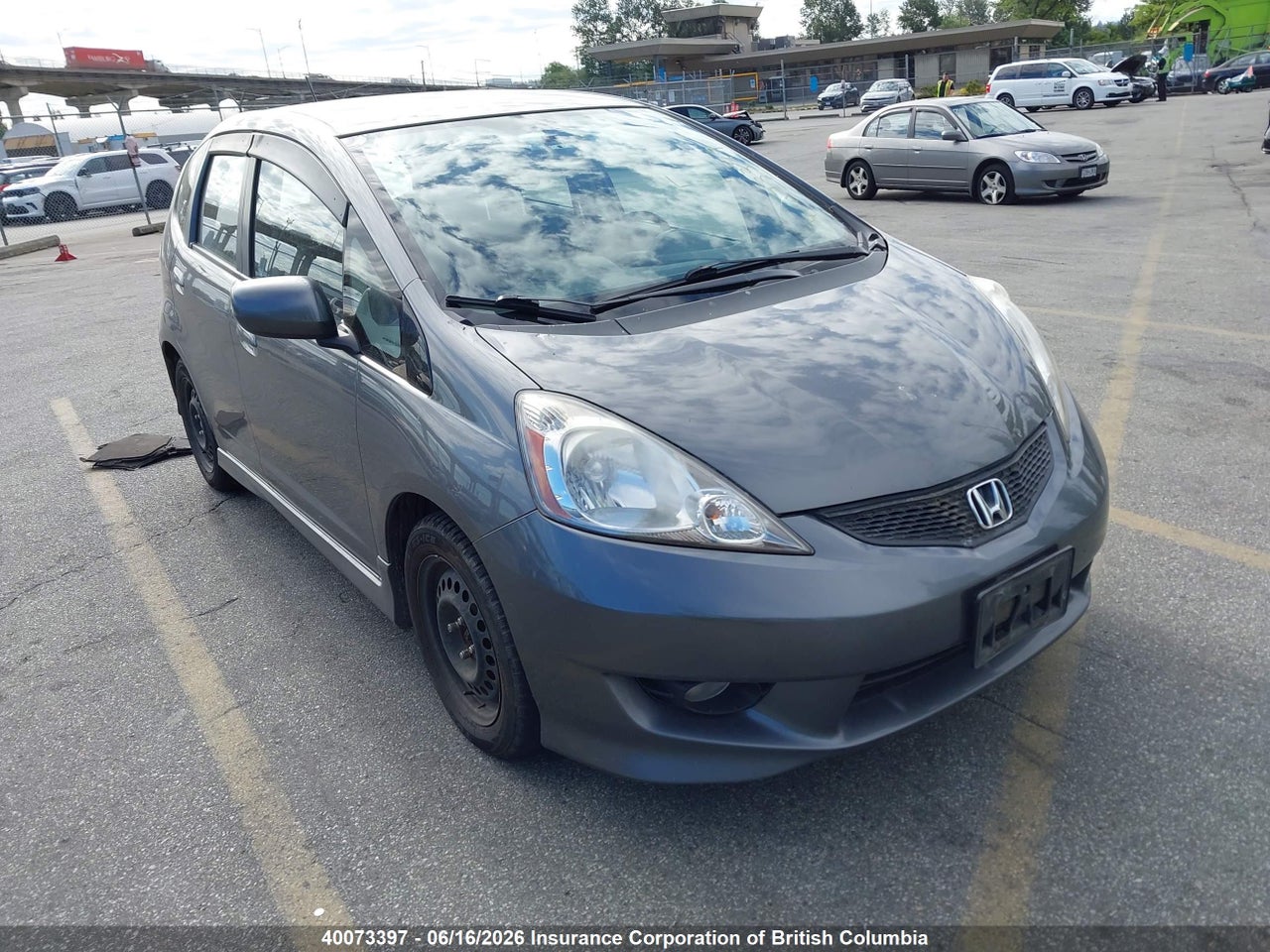 JHMGE8H77BC801170 · 2011 HONDA FIT