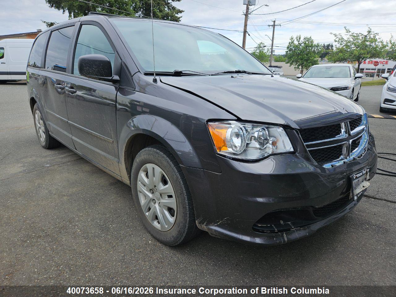 2C4RDGBG8HR873026 · 2017 DODGE GRAND CARAVAN SE