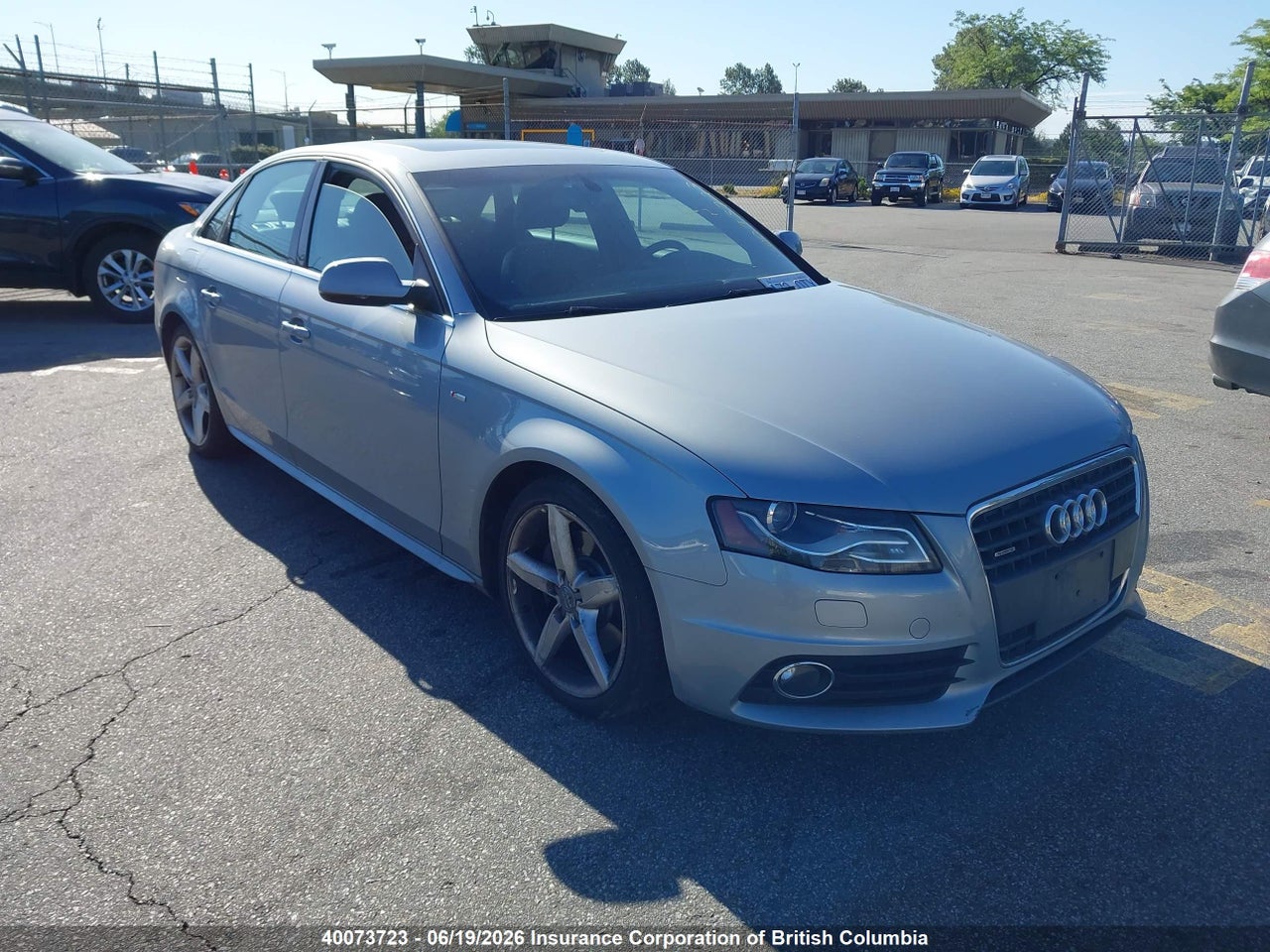 WAUHFCFL4AN025800 · 2010 AUDI A4