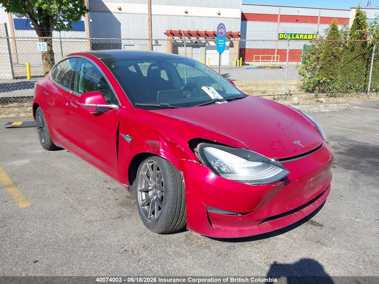 5YJ3E1EA4JF103852 · 2018 TESLA MODEL 3 · 1/12