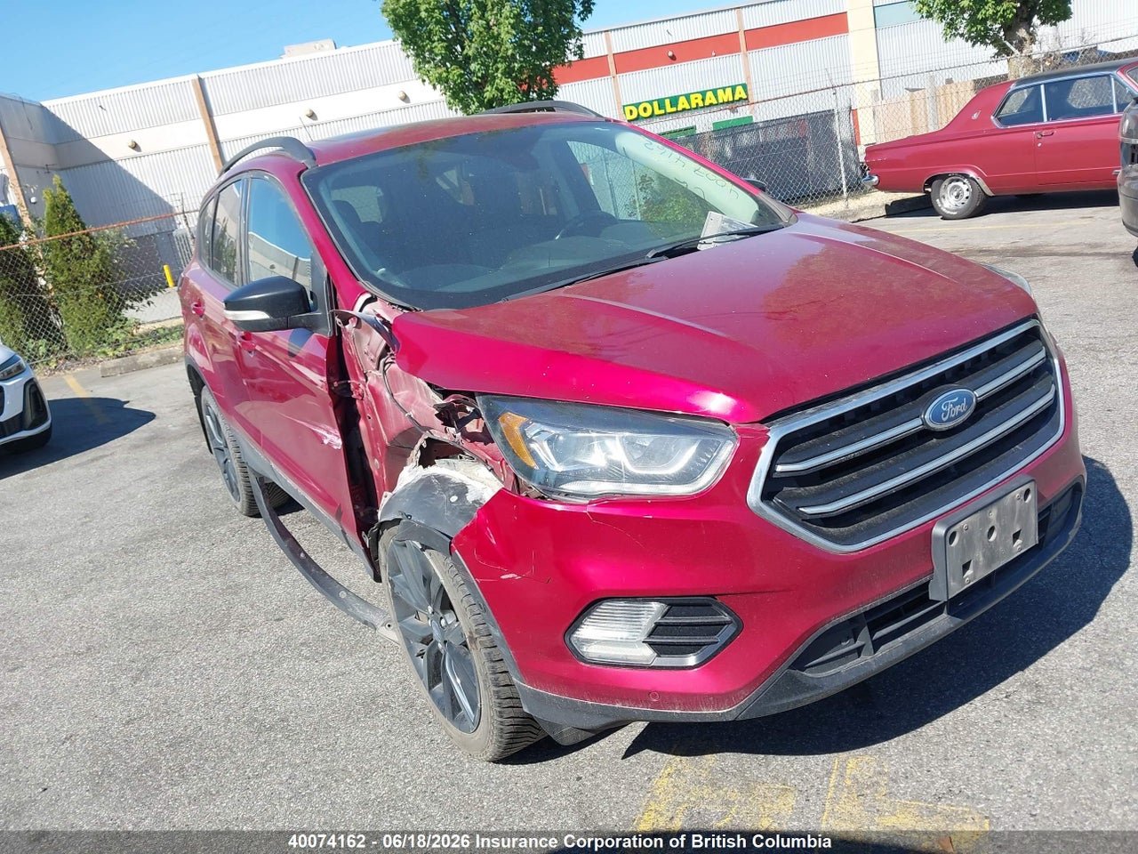1FMCU9J95JUB77894 · 2018 FORD ESCAPE TITANIUM