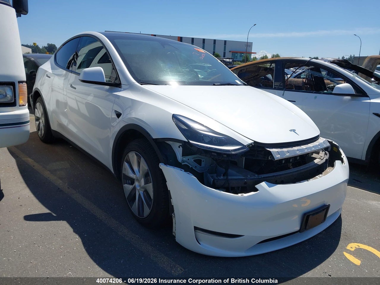 7SAYGDEE7RF044296 · 2024 TESLA MODEL Y · 1/12
