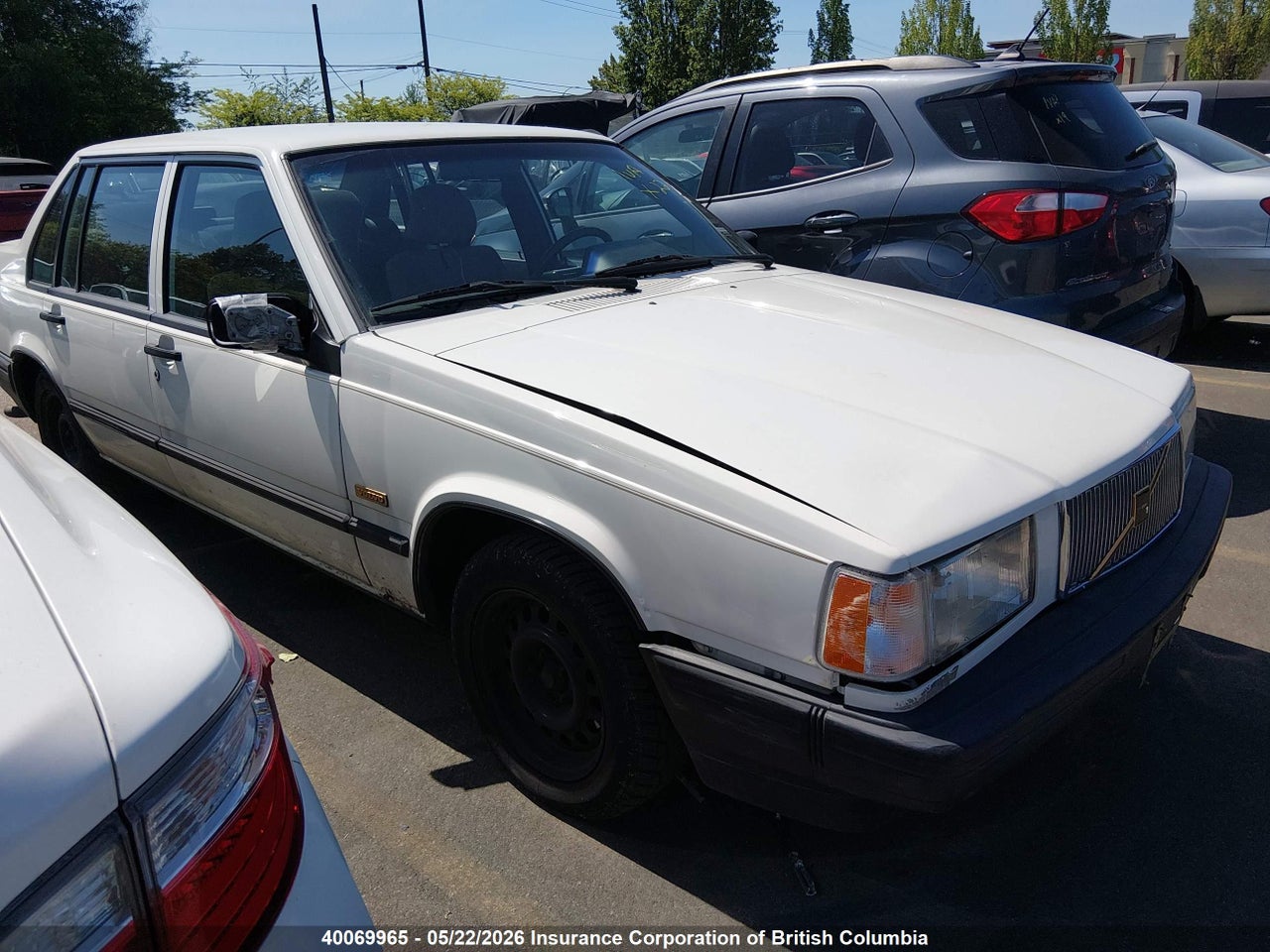 YV1JS883XR3187944 · 1994 VOLVO 940