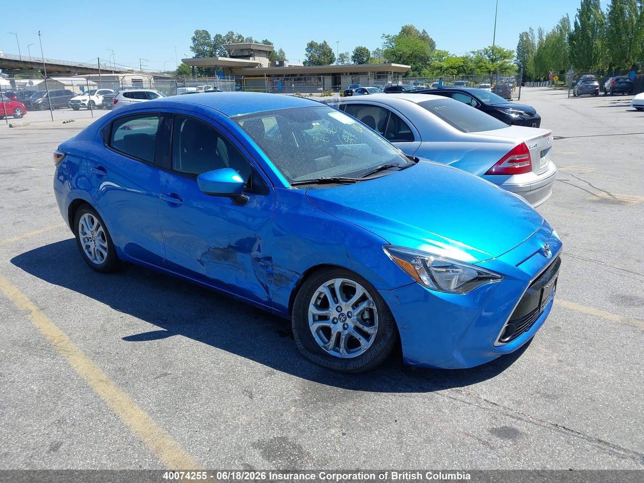3MYDLBYV1GY116734 · 2016 TOYOTA YARIS