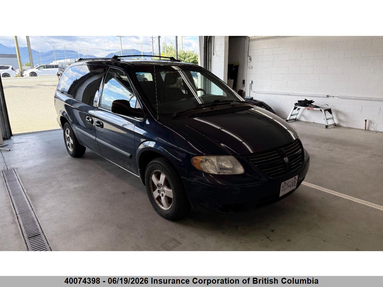 1D4GP24R05B151319 · 2005 DODGE GRAND CARAVAN