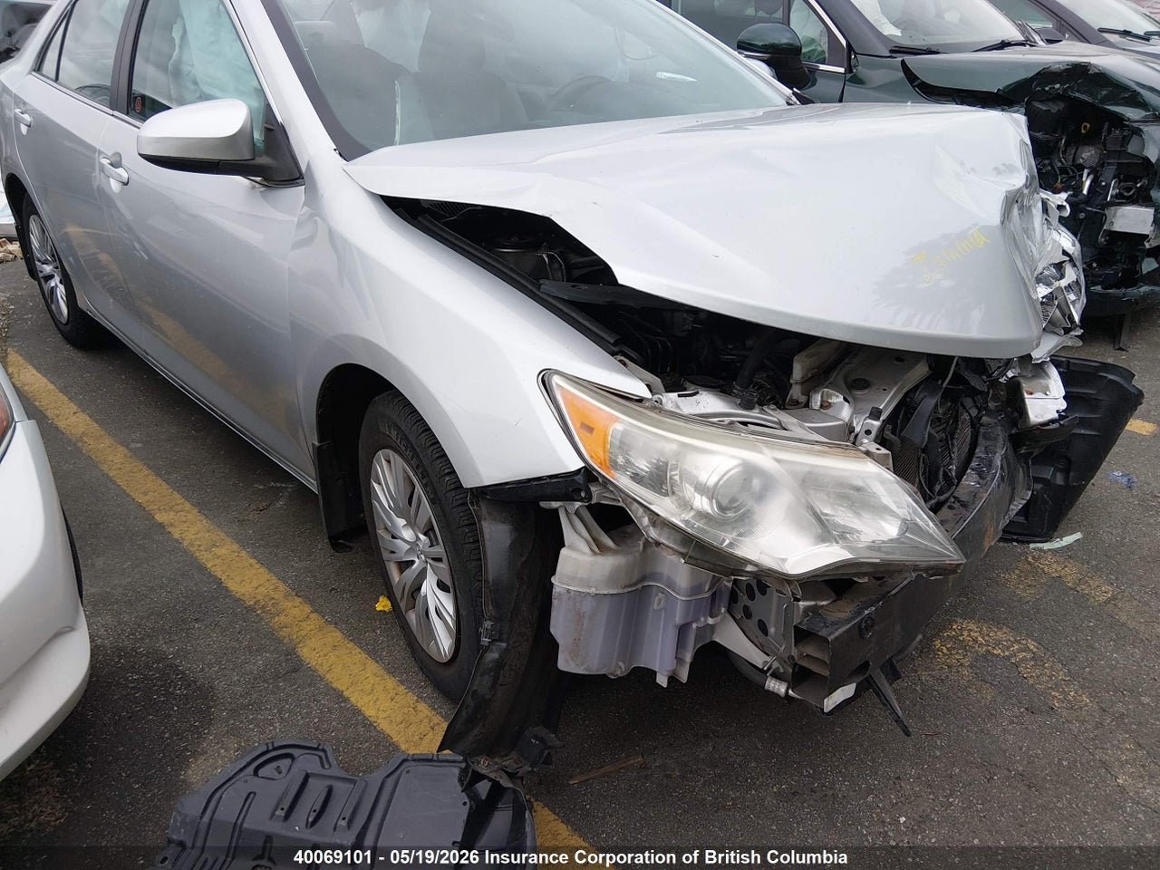 4T1BF1FKXCU150597 · 2012 TOYOTA CAMRY SE/LE/XLE