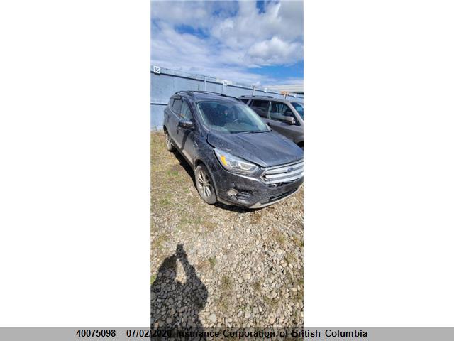 1FMCU9HDXKUC40919 · 2019 FORD ESCAPE SEL