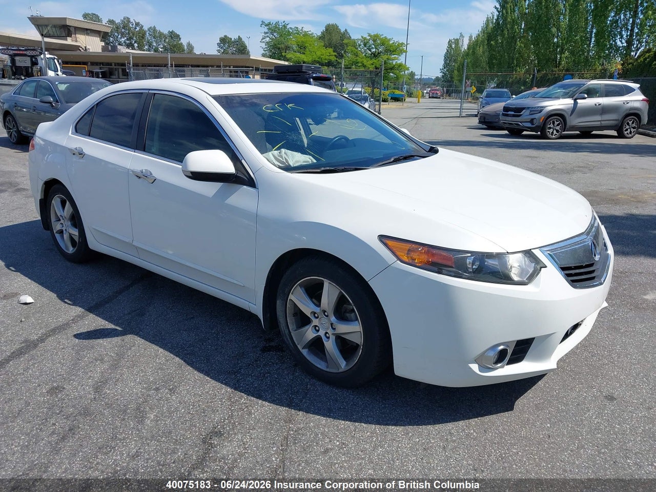 JH4CU2F5XDC800677 · 2013 ACURA TSX
