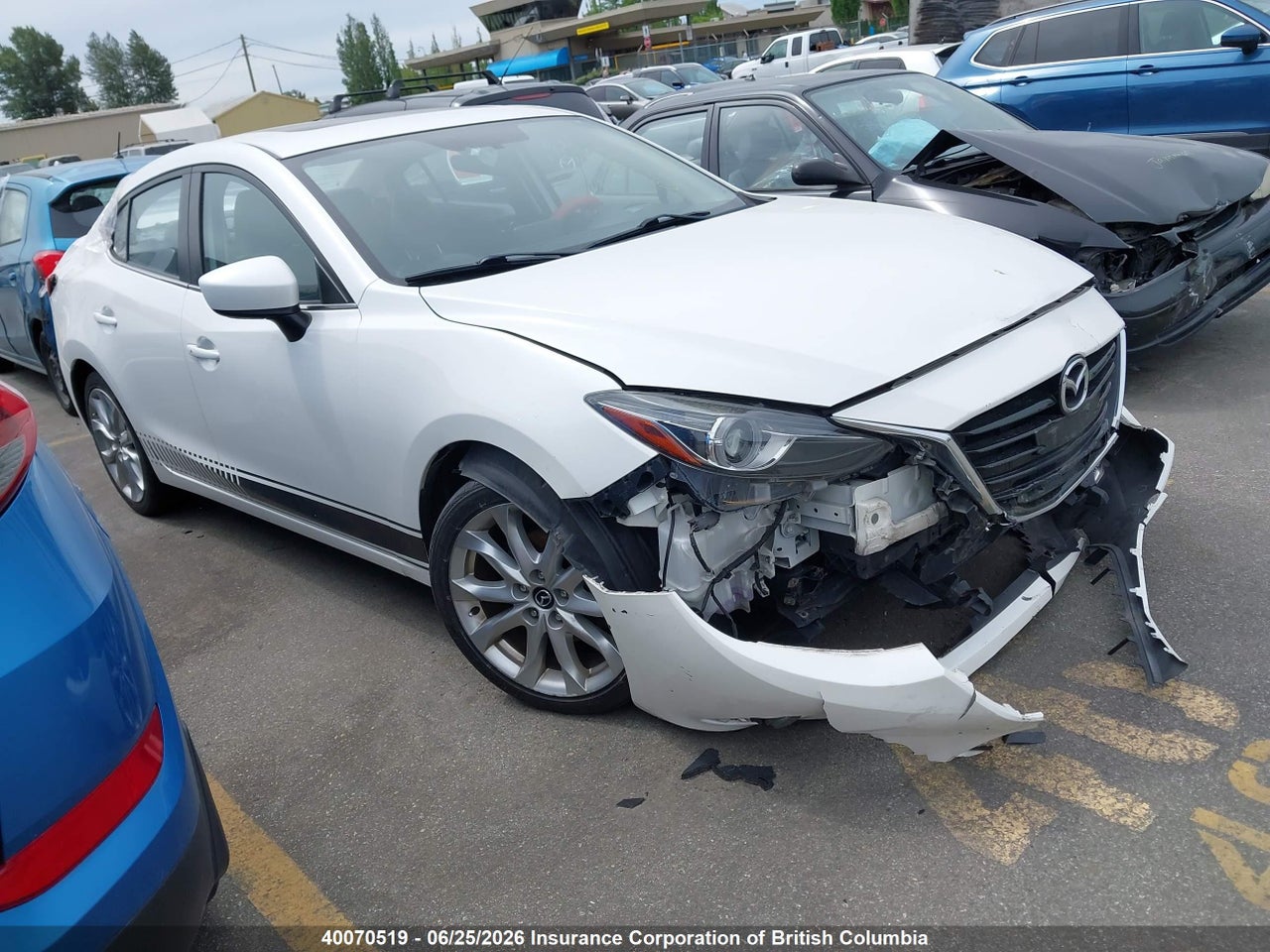 JM1BM1W35G1306894 · 2016 MAZDA 3 TOURING