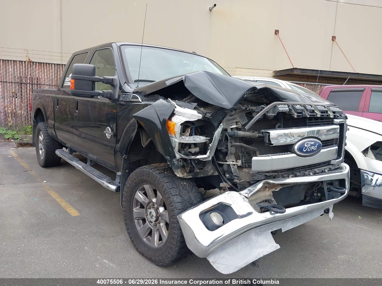 1FT8W3BT5BEA71484 · 2011 FORD F350