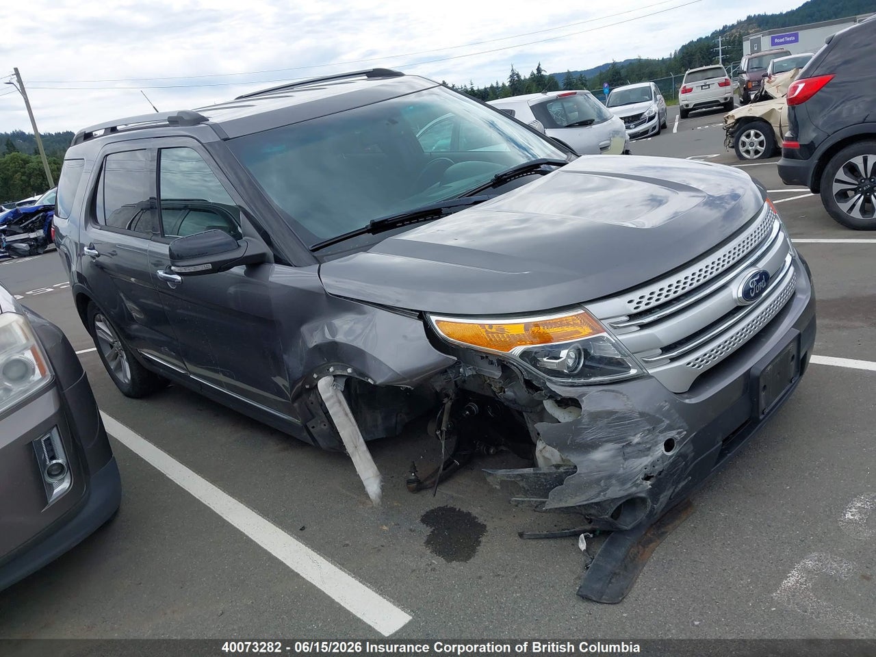 1FM5K8D84DGC64460 · 2013 FORD EXPLORER XLT