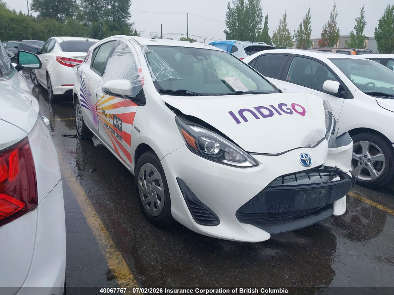 JTDKDTB36J1600989 · 2018 TOYOTA Prius c