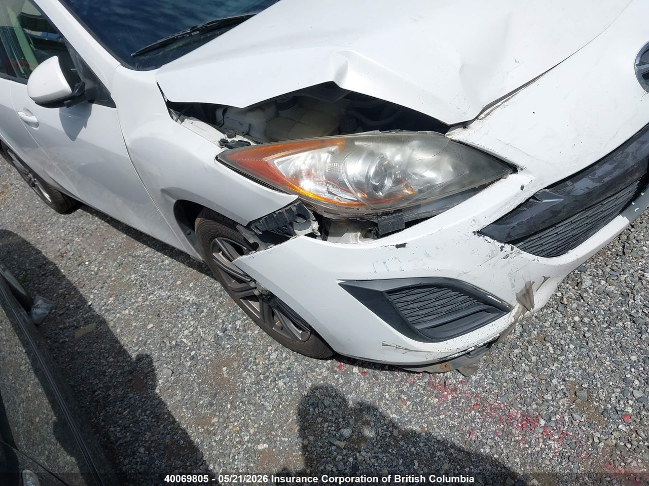 JM1BL1KF2B1900838 · 2011 MAZDA 3 I