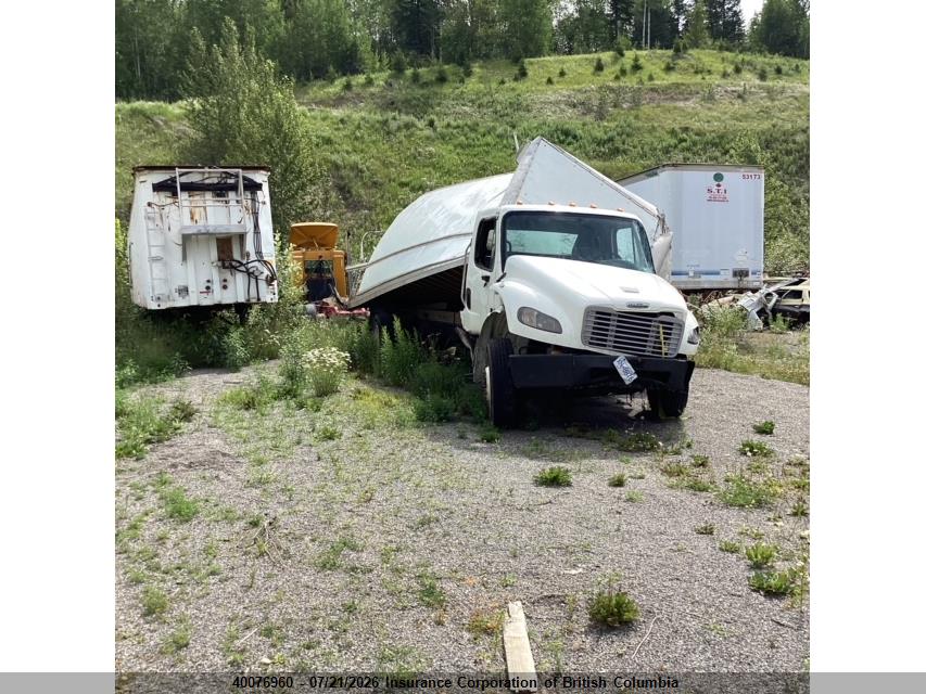 3ALACWFC1JDJH4300 · 2018 FREIGHTLINER M2 106