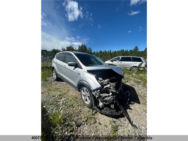 1FMCU9GX7FUC17647 · 2015 FORD ESCAPE SE