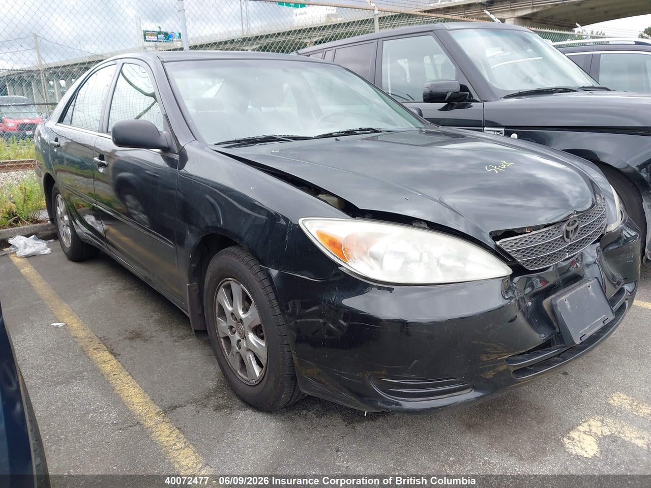 4T1BF32KX4U074902 · 2004 TOYOTA CAMRY LE/XLE/SE