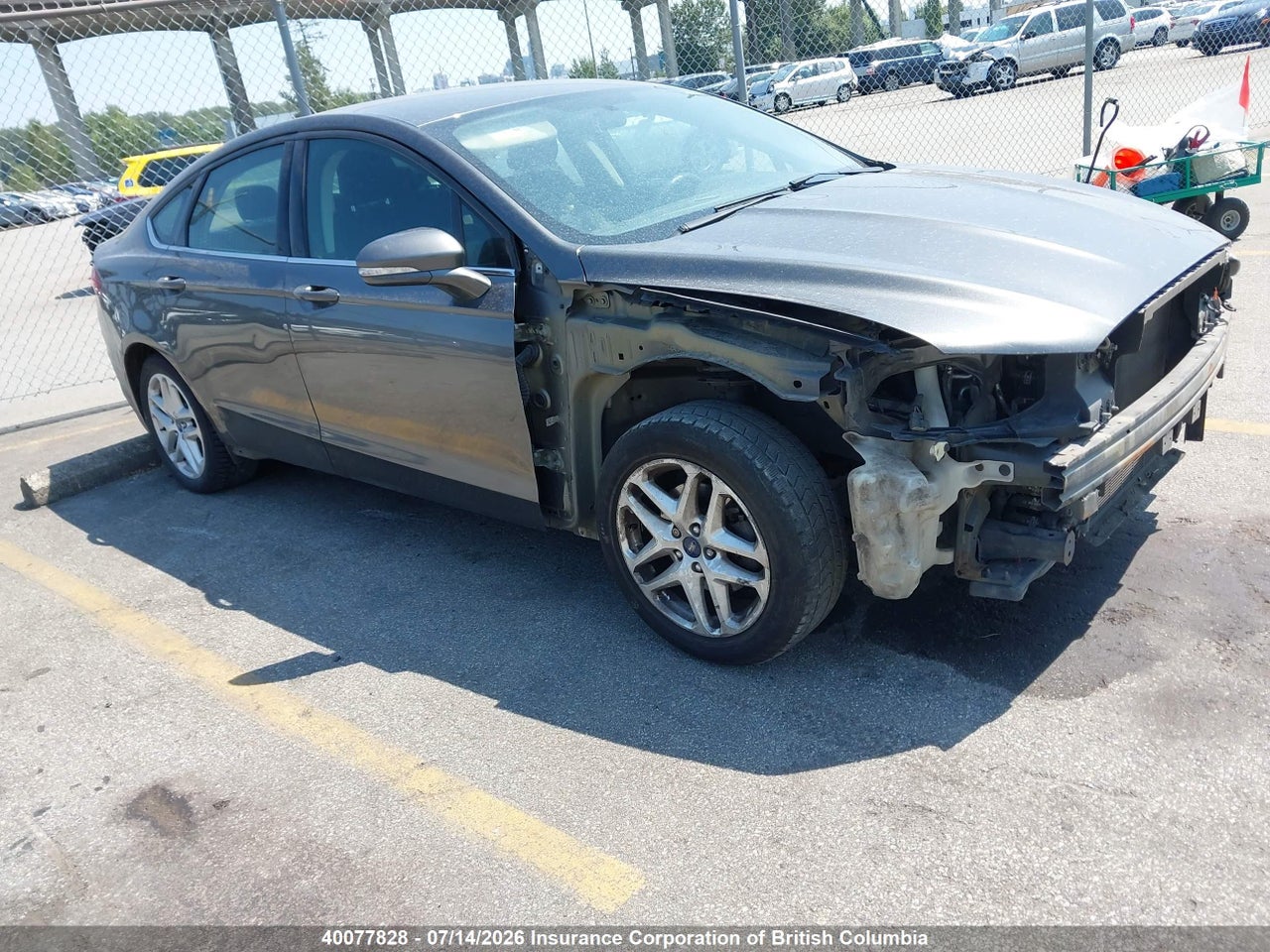 3FA6P0HD3FR271484 · 2015 FORD FUSION SE