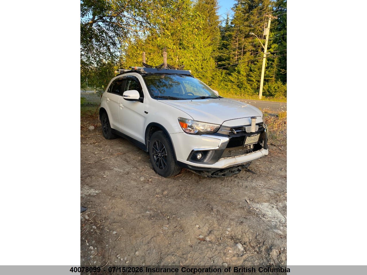 JA4AJ4AWXJZ613438 · 2018 MITSUBISHI RVR