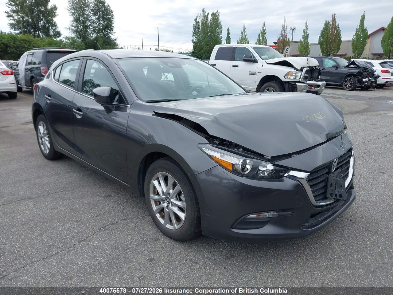 JM1BN1L77J1173535 · 2018 MAZDA 3 TOURING