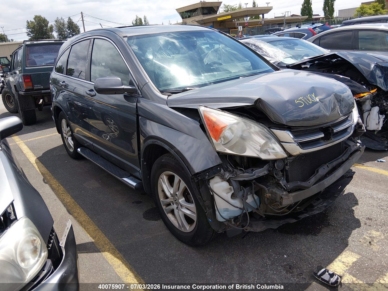 5J6RE4H74BL822295 · 2011 HONDA CR-V EXL
