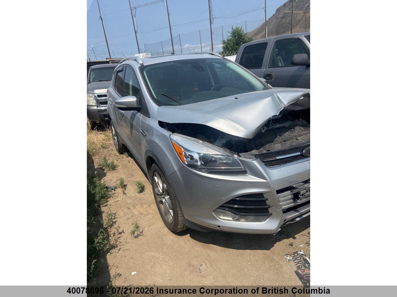 1FMCU9J98FUC17764 · 2015 FORD ESCAPE TITANIUM