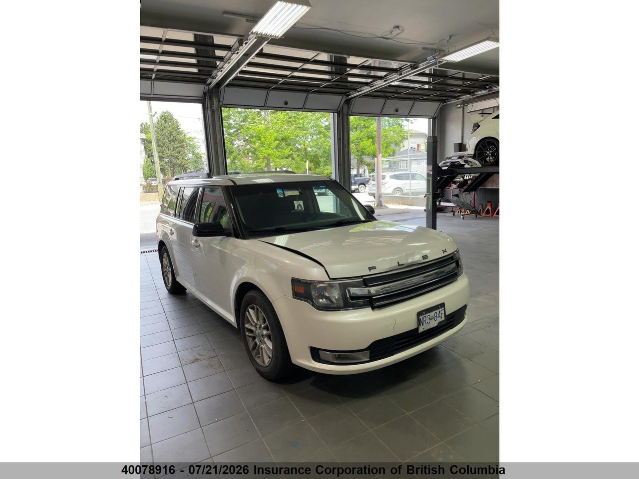 2FMGK5C89EBD25142 · 2014 FORD FLEX