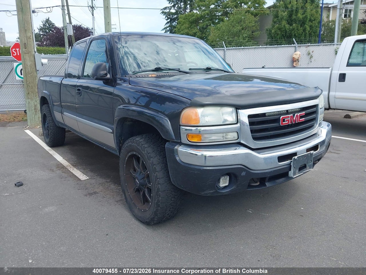 1GTEK19V94E124555 · 2004 GMC SIERRA 1500 SL/SLE/SLT