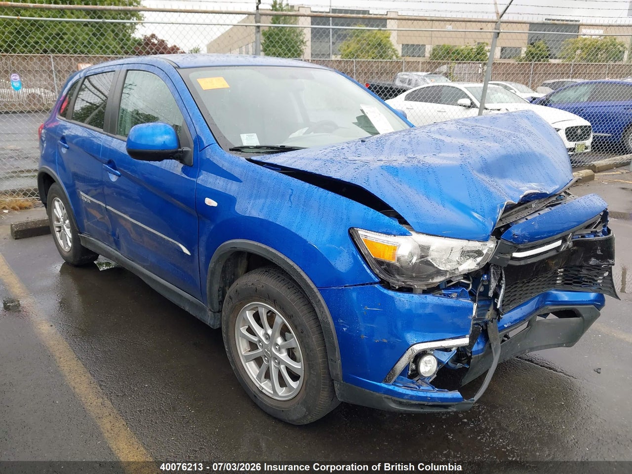 JA4AJ3AU7JU601902 · 2018 MITSUBISHI RVR SE