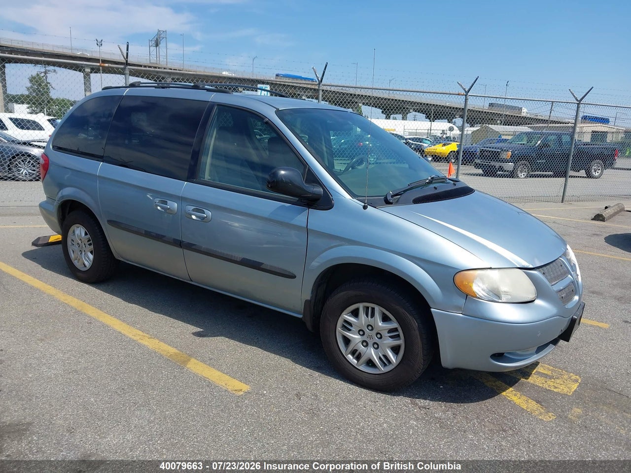 1D4GP25R93B326596 · 2003 DODGE CARAVAN SE · 1/12
