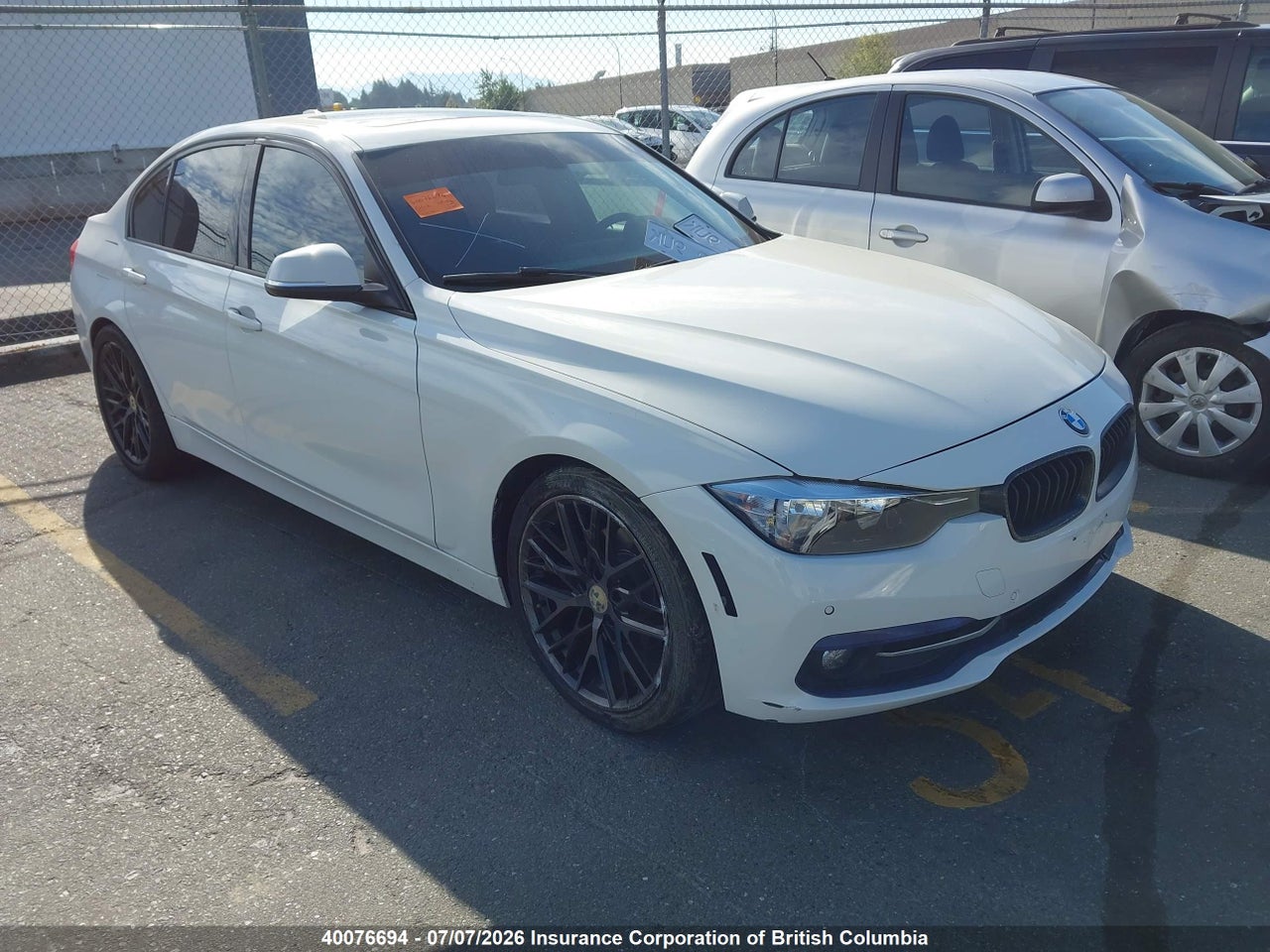 WBA8E5G52GNU19870 · 2016 BMW 320 XI