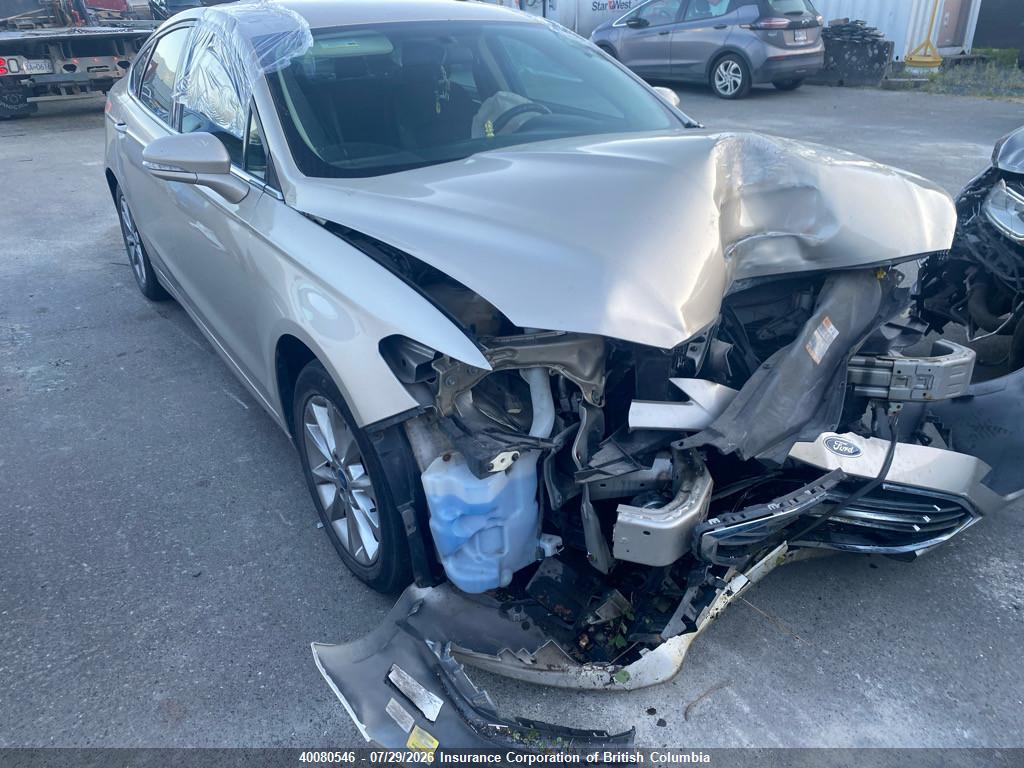 3FA6P0H71HR338046 · 2017 FORD FUSION SE