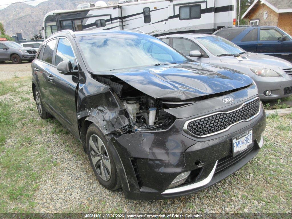 KNDCC3LC5J5135927 · 2018 KIA NIRO
