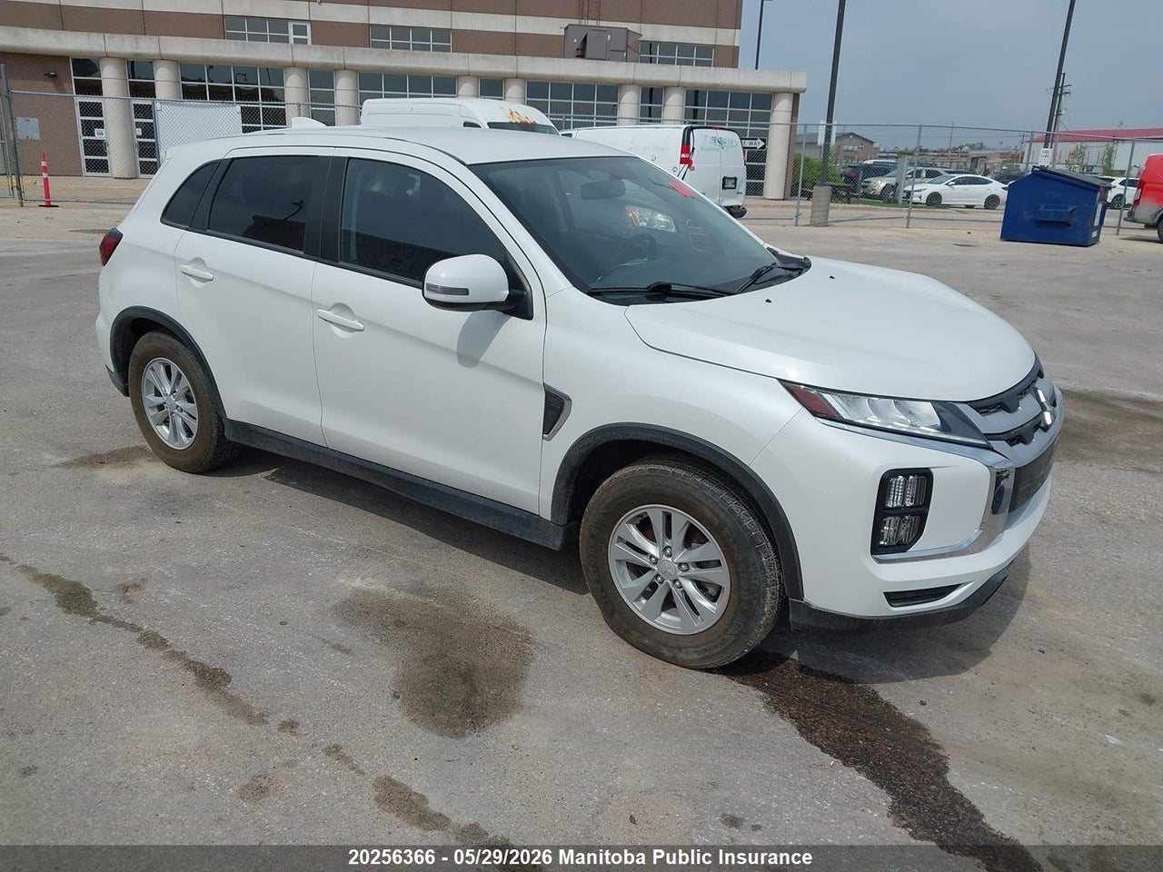 JA4AJVAW4MU602331 · 2021 MITSUBISHI RVR SE