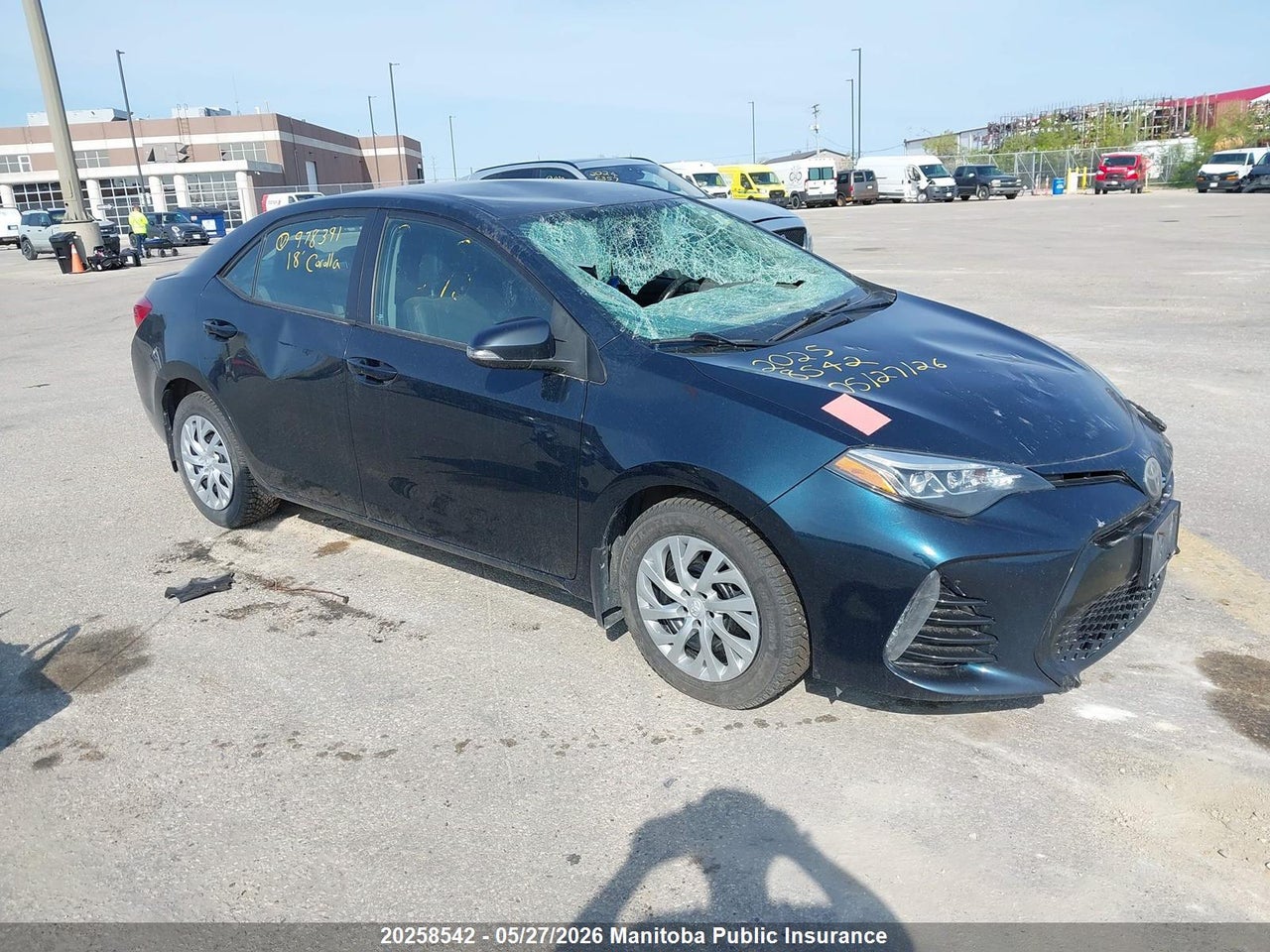 2T1BURHE7JC978391 · 2018 TOYOTA COROLLA SE