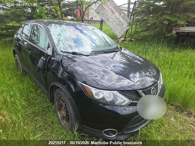 JN1BJ1CR8KW348105 · 2019 NISSAN QASHQAI SV