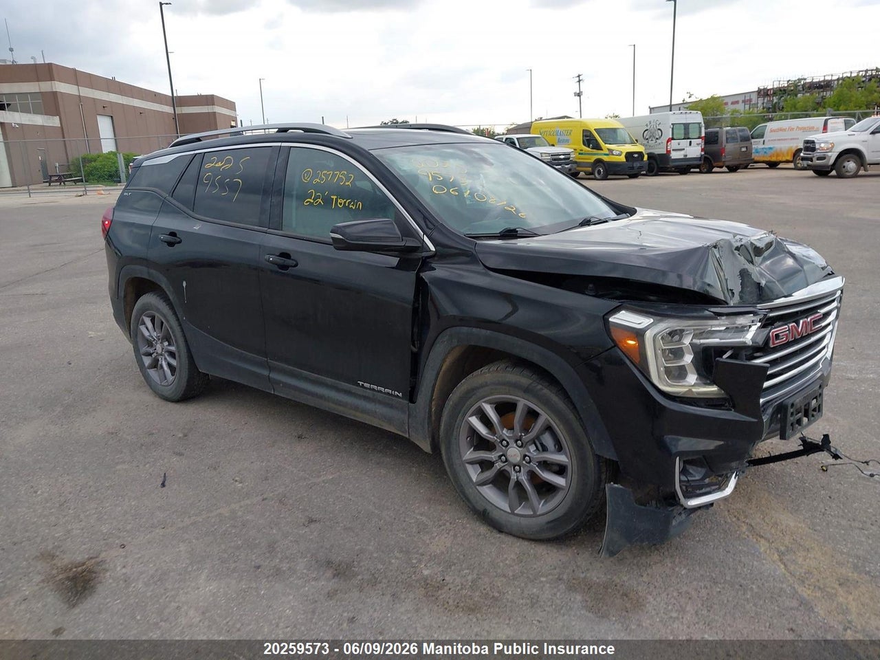 3GKALVEV9NL257752 · 2022 GMC TERRAIN SLT