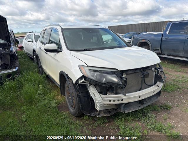 5FNYF6H90HB501300 · 2017 HONDA PILOT TOURING