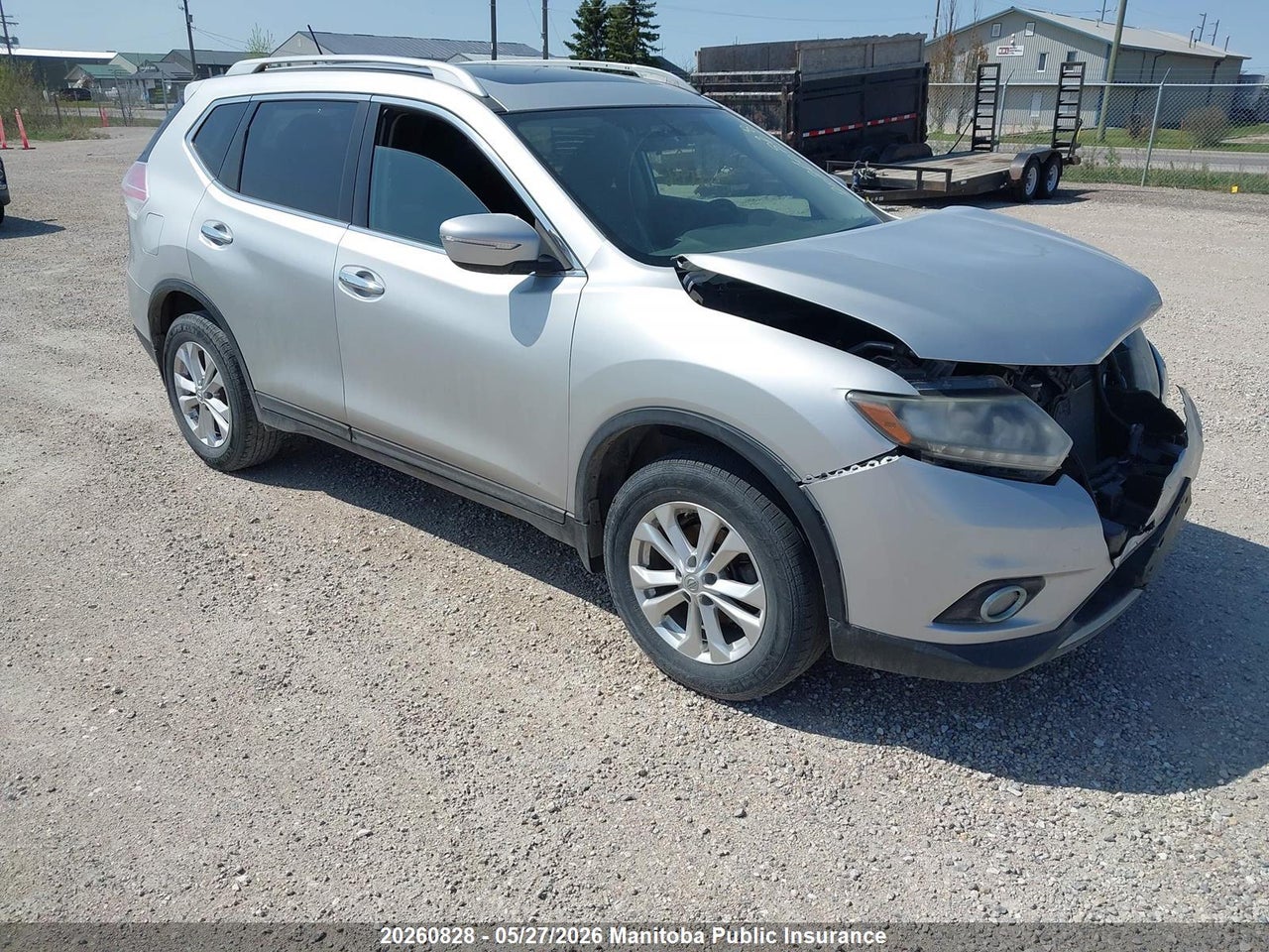 5N1AT2MVXFC789936 · 2015 NISSAN ROGUE SV