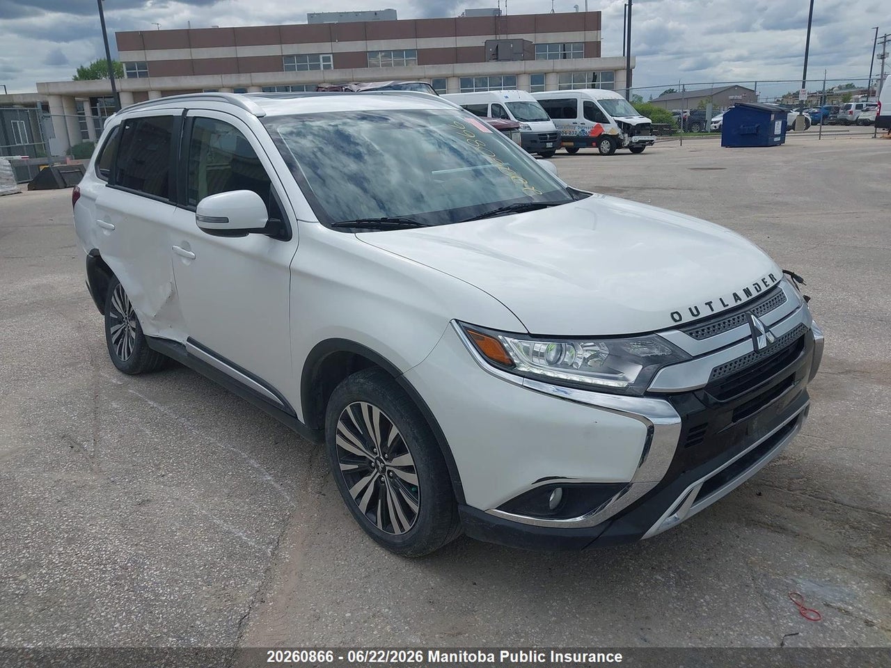 JA4AZ2A39KZ610406 · 2019 MITSUBISHI OUTLANDER ES