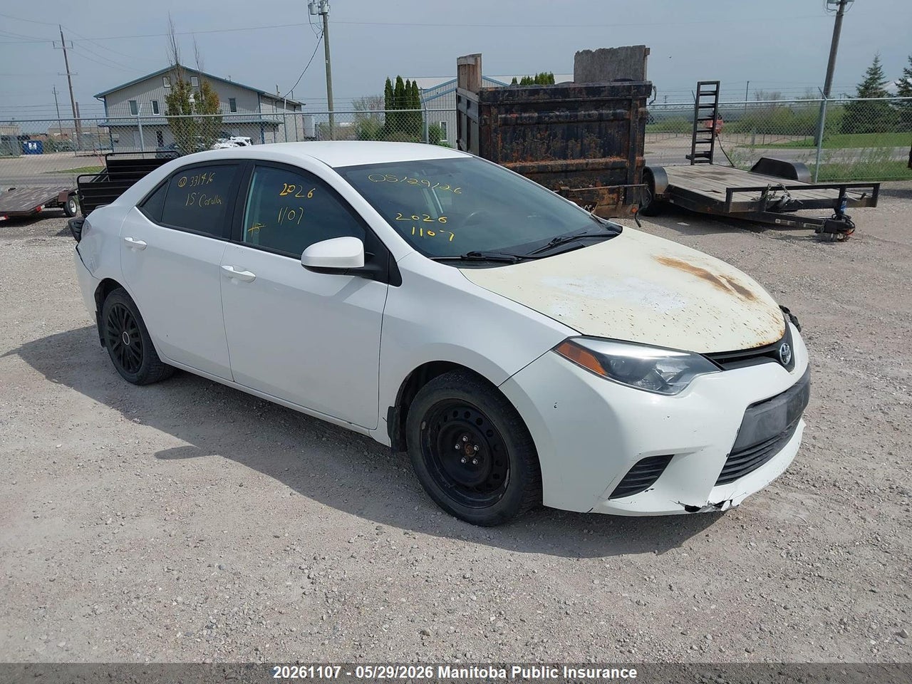 2T1BURHE7FC331416 · 2015 TOYOTA COROLLA LE