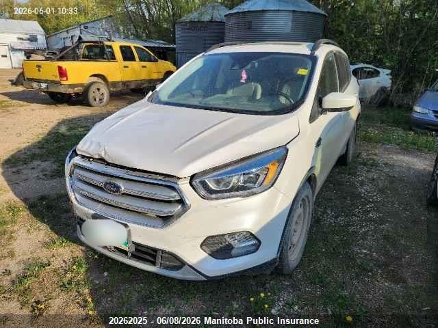 1FMCU9H9XJUD10297 · 2018 FORD ESCAPE SEL