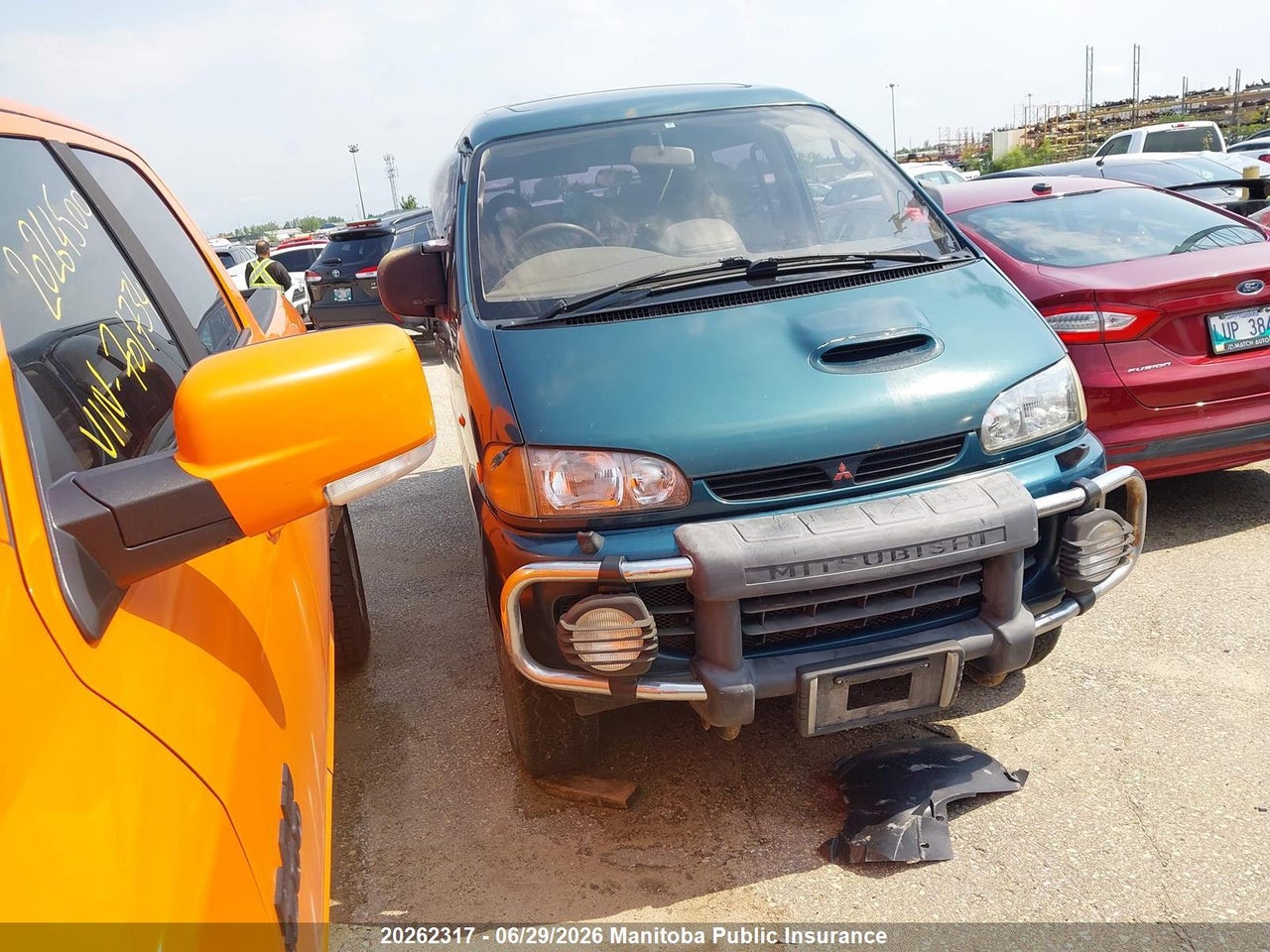 PE8W0007411 · 1994 MITSUBISHI DELICA