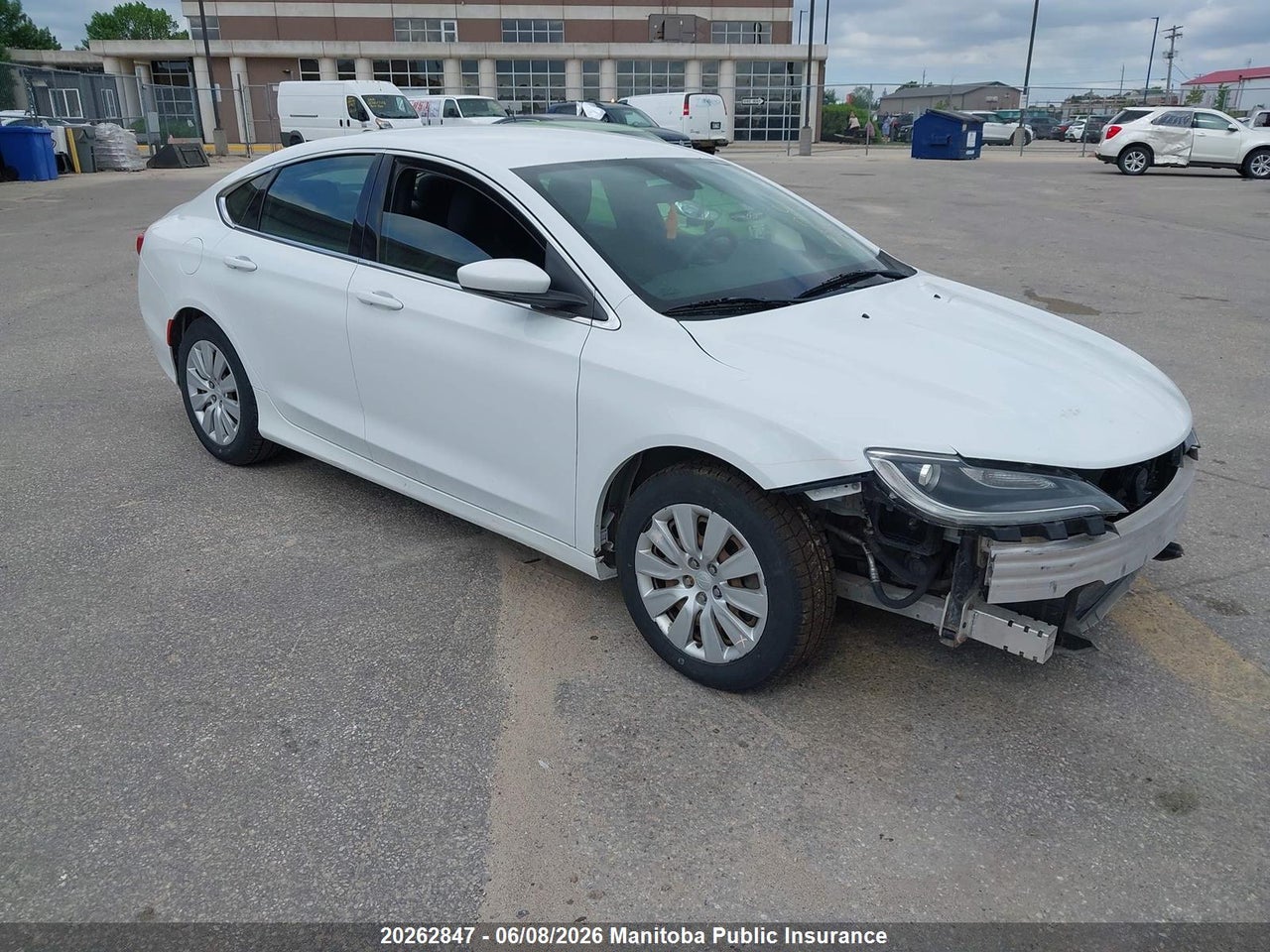 1C3CCCFB1FN550001 · 2015 CHRYSLER 200 LX