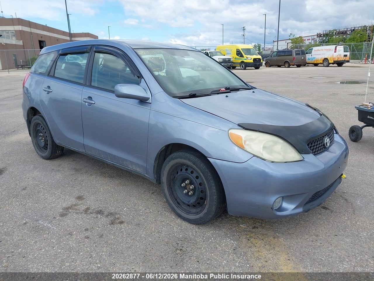 2T1KR32E75C876215 · 2005 TOYOTA MATRIX