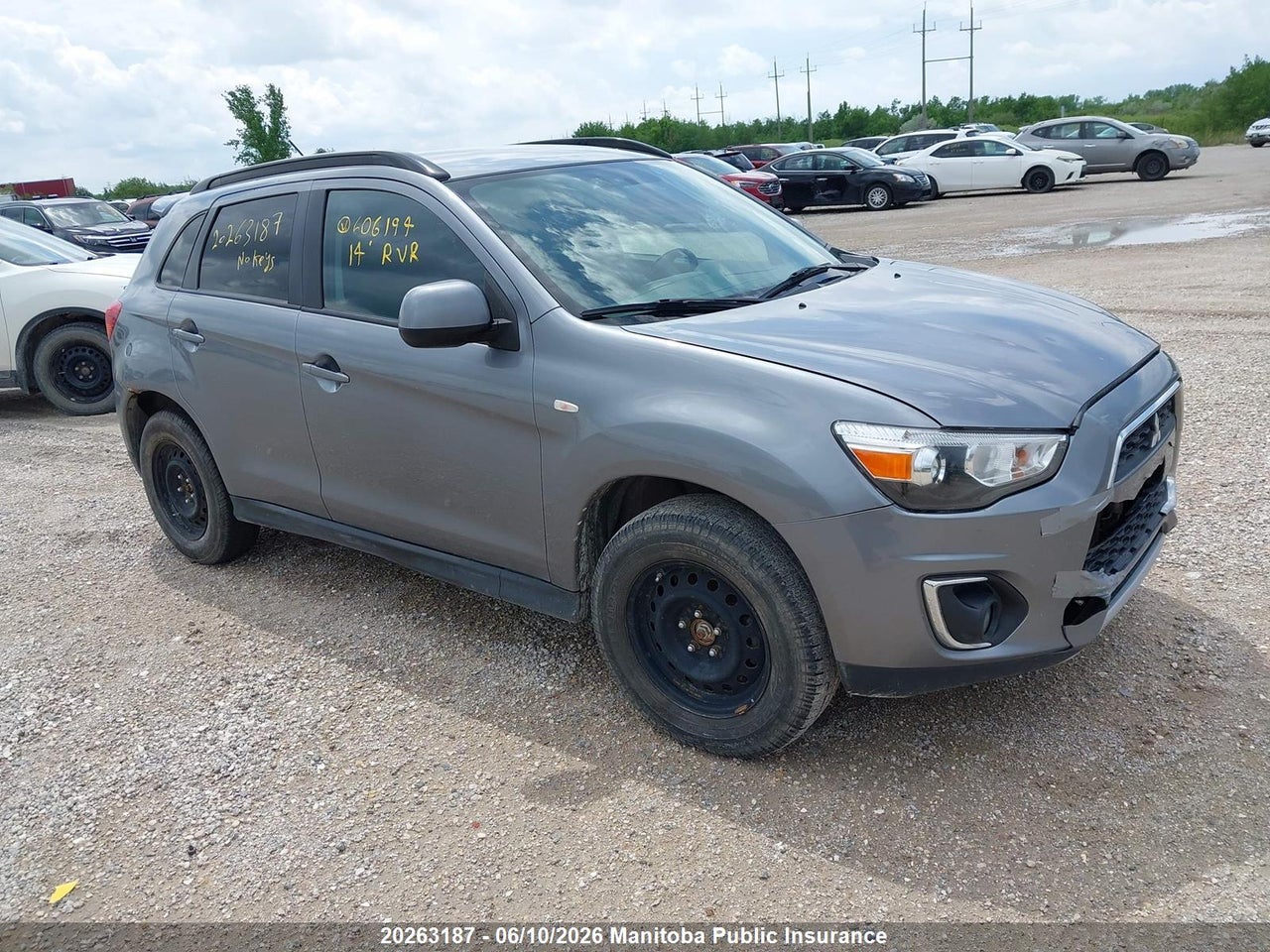 4A4AJ4AU3EE606194 · 2014 MITSUBISHI RVR SE